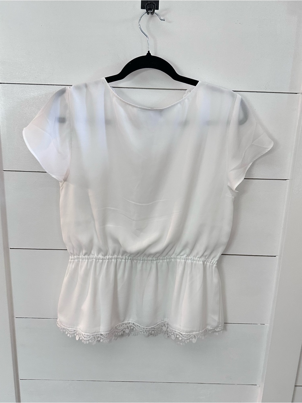 The Limited PM white V neck wrap style lace trim flounce sleeve blouse classic - Picture 3 of 12